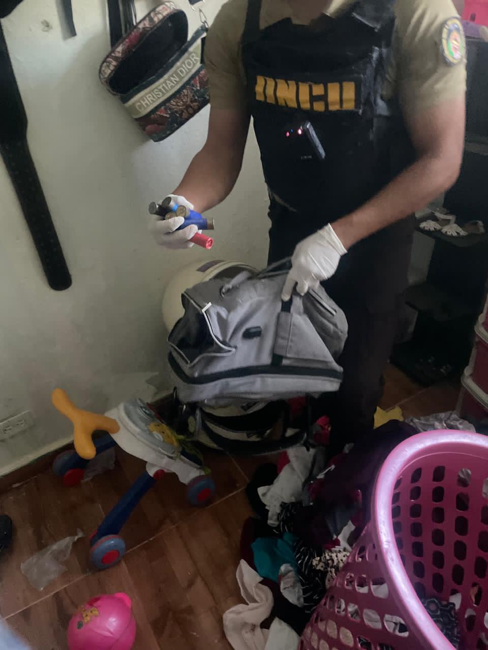 Microtráfico en San Cristóbal: autoridades ocupan drogas y armas en operativos