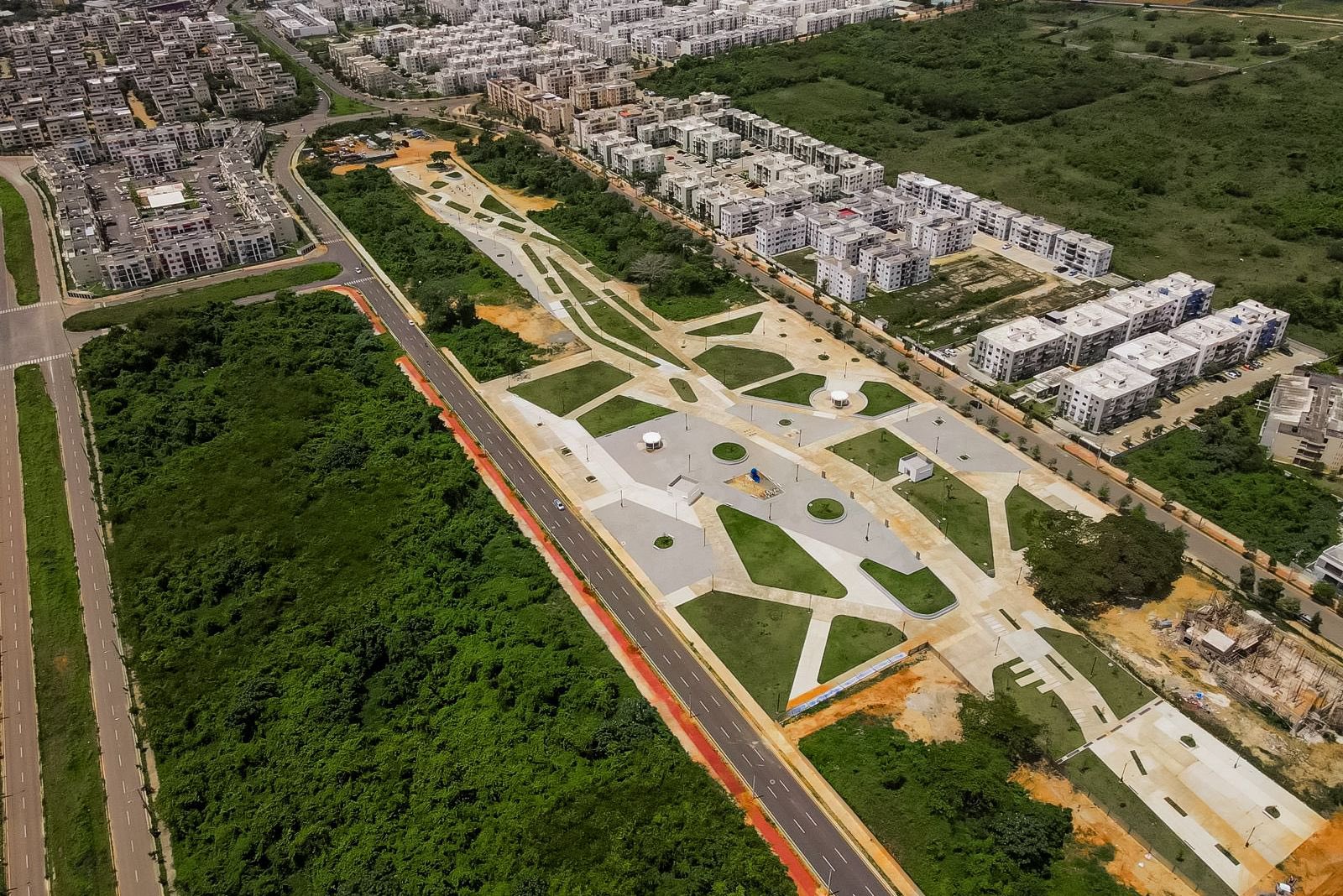 Plaza Constitución abre sus puertas como nuevo espacio familiar y cultural