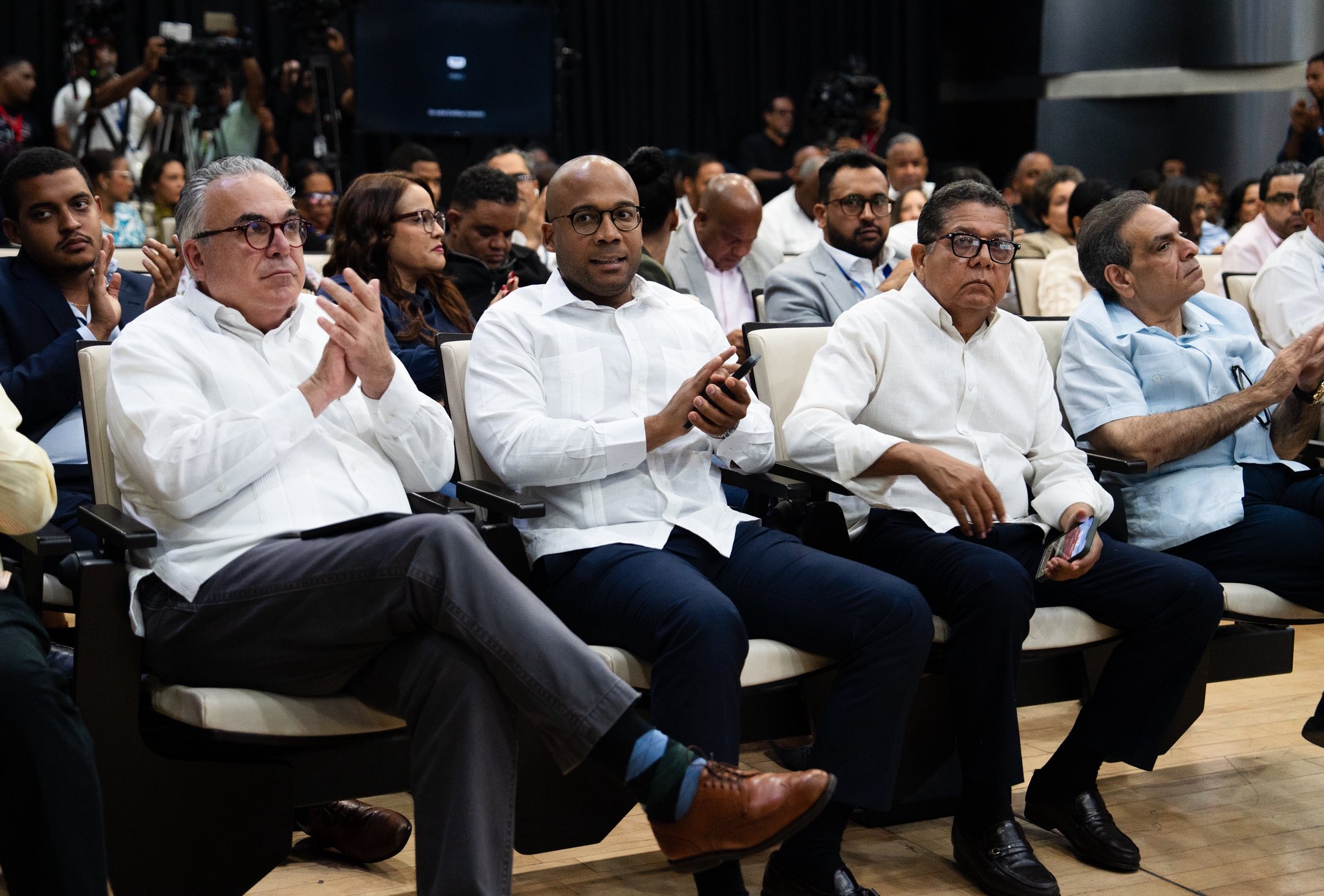Licencias de construcción emitidas por el Mivhed aumentaron 93 % durante el primer cuatrimestre de 2026