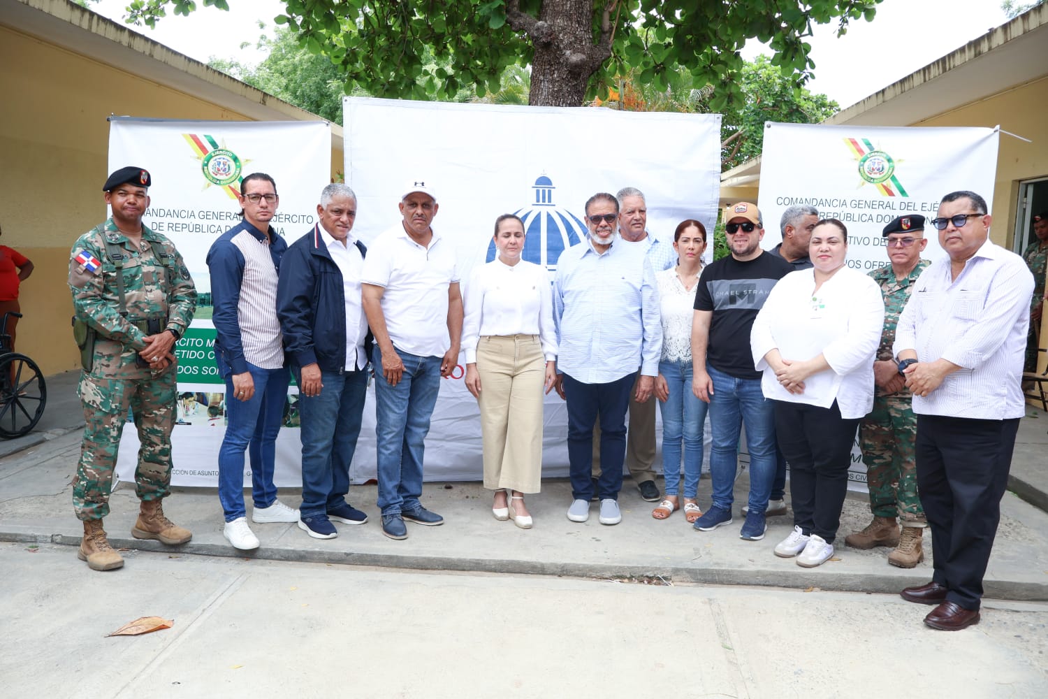 Asistencia social y servicios médicos beneficiaron a cientos de familias vulnerables en Laguna Salada