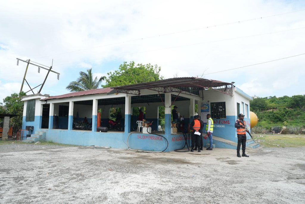 Envasadoras clausuradas en San José de Ocoa tras detectarse incumplimientos de seguridad