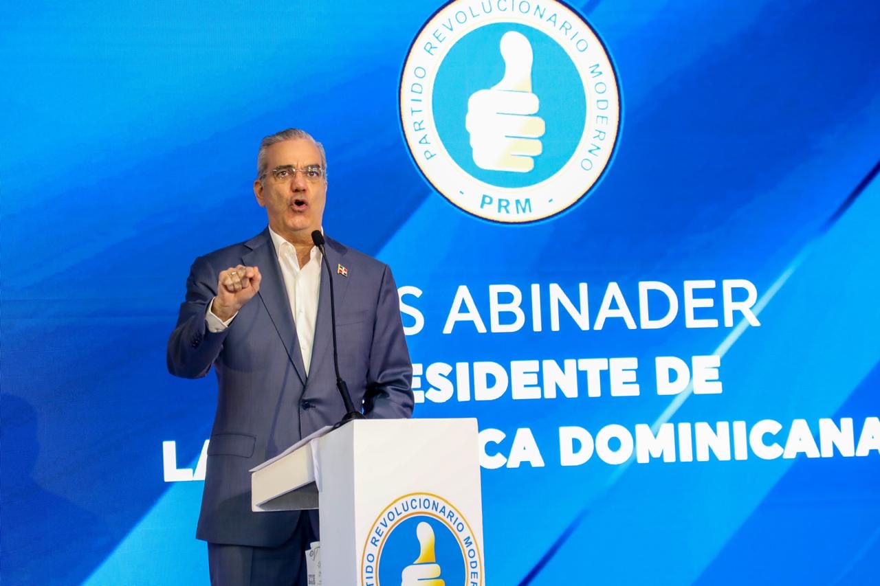 Unidad del PRM es defendida por Abinader con llamado a evitar complacencia y escuchar a la ciudadanía