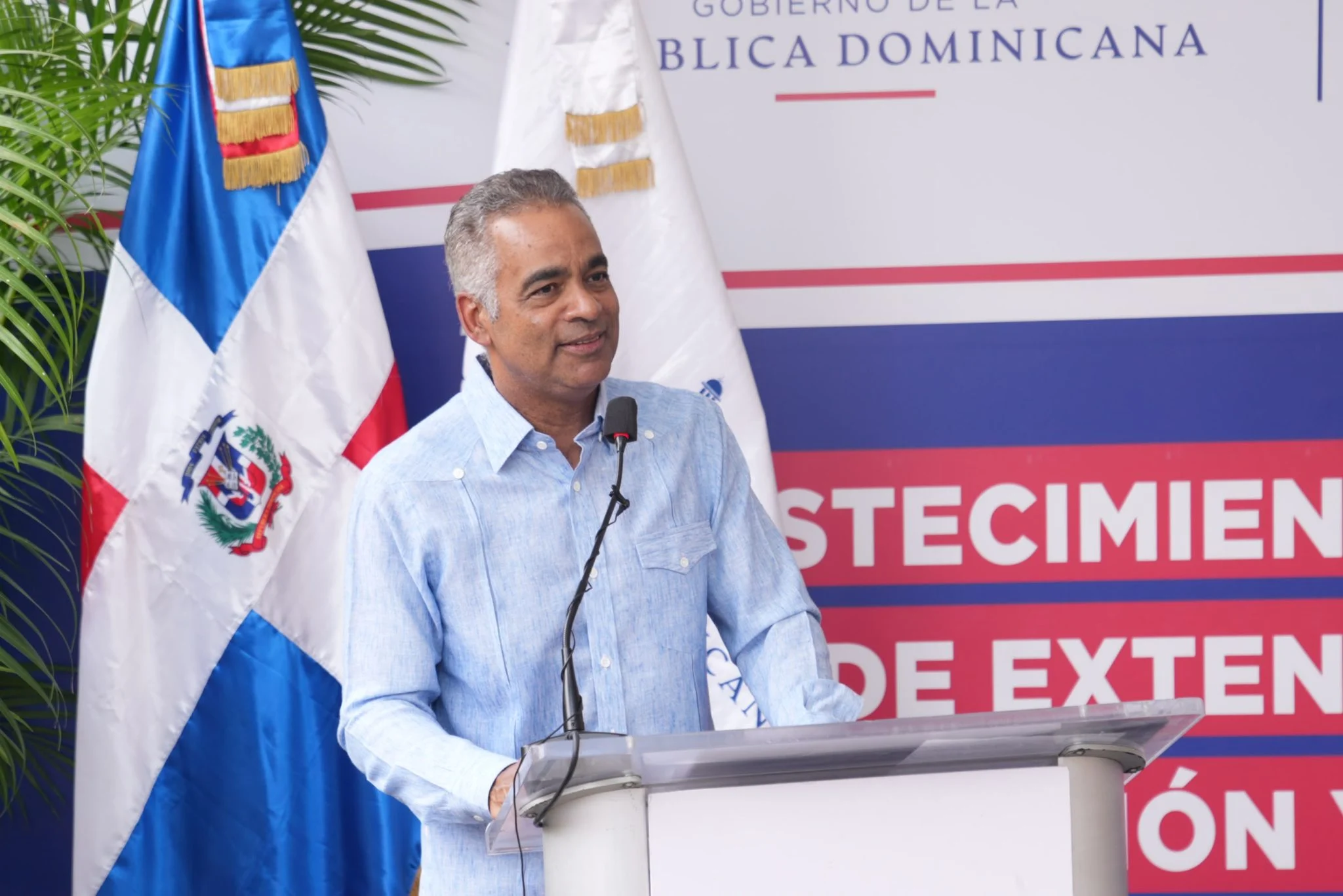 Electrificación rural avanza en Bahoruco con inversión de RD$48.5 millones para ampliar redes eléctricas