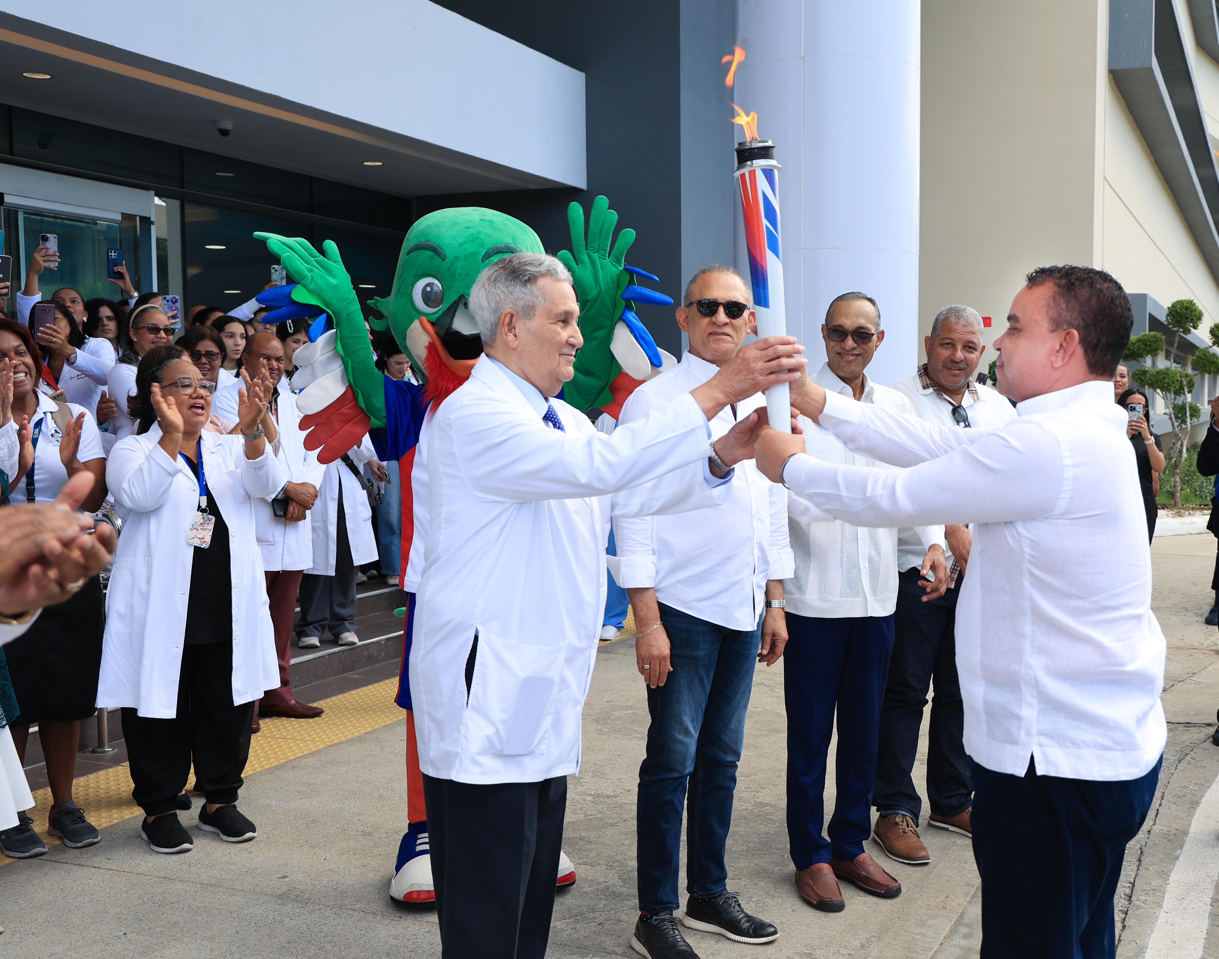 SNS garantiza asistencia médica gratuita en Juegos Centroamericanos y del Caribe Santo Domingo 2026 con respaldo del Gobierno