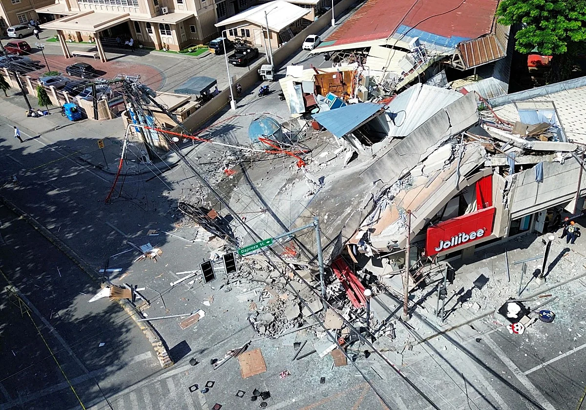 Terremoto en Filipinas deja al menos 19 muertos y 134 heridos tras potente sismo de magnitud 7.8