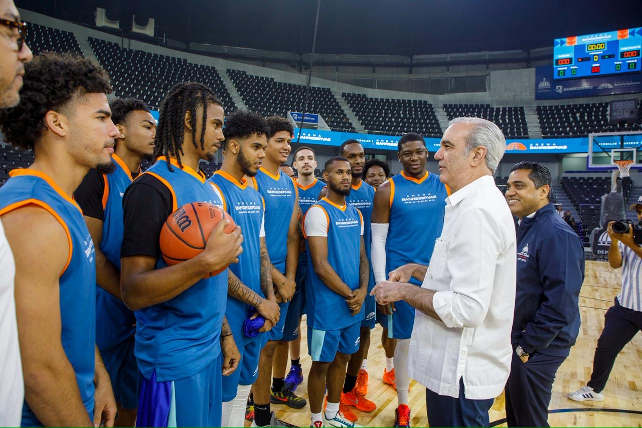 Arena Banreservas es inaugurada con moderna remodelación con capacidad para 8,270 personas y estándares FIBA