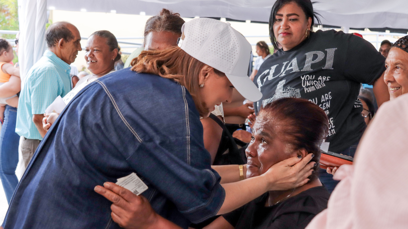 Bono de Emergencia beneficia a más de 1,400 familias afectadas por lluvias en el Distrito Nacional