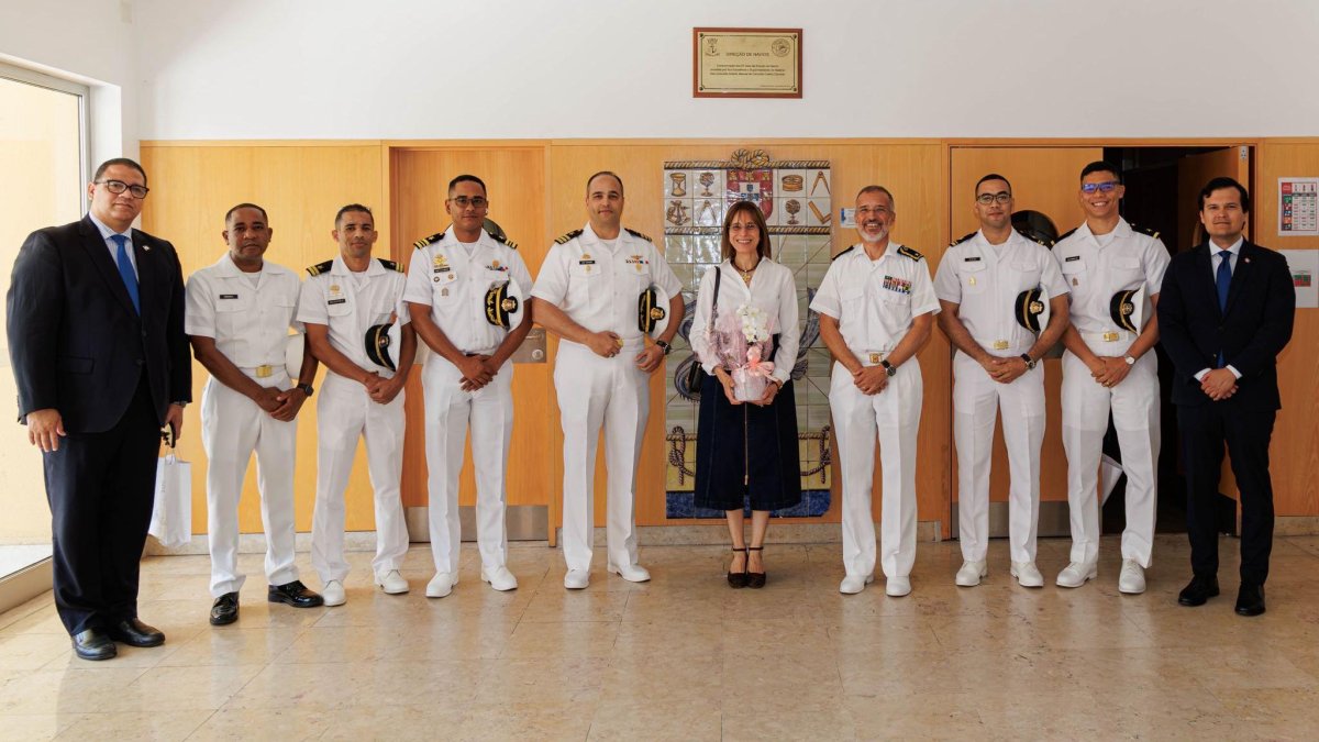 Cooperación naval fortalece capacitación de oficiales dominicanos en Portugal para modernizar la Armada