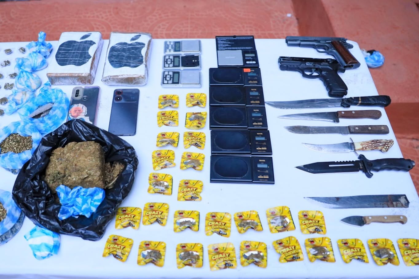 Operativo preventivo deja nueve detenidos y ocupación de drogas, armas y tragamonedas en el Distrito Nacional
