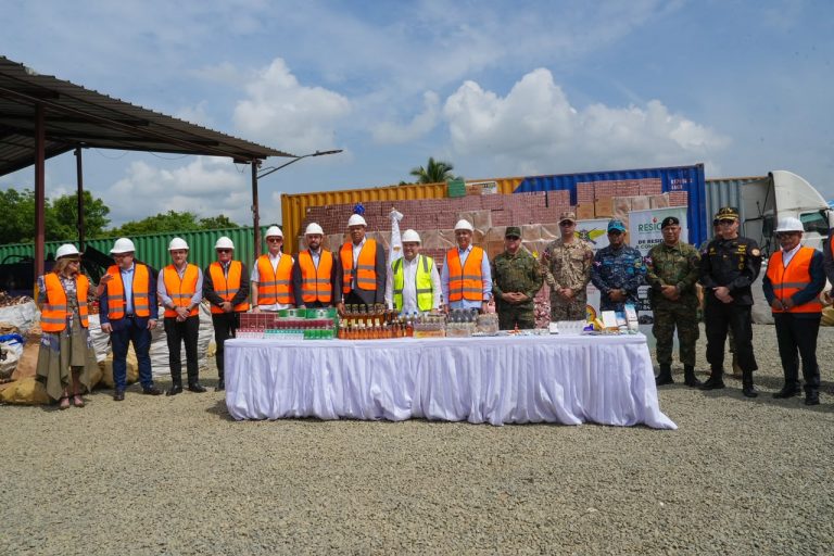 Comercio ilícito: Yayo y CECCOM destruyen casi 20 millones de mercancías ilegales valoradas en RD$394 millones