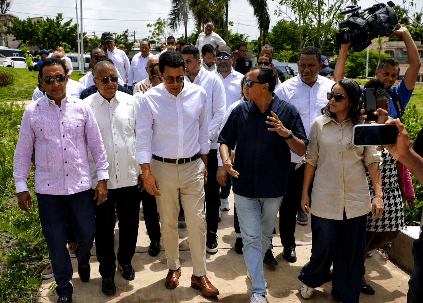 Parque urbano: David Collado supervisa obra de RD$165 millones en Haina que será entregada en los próximos días