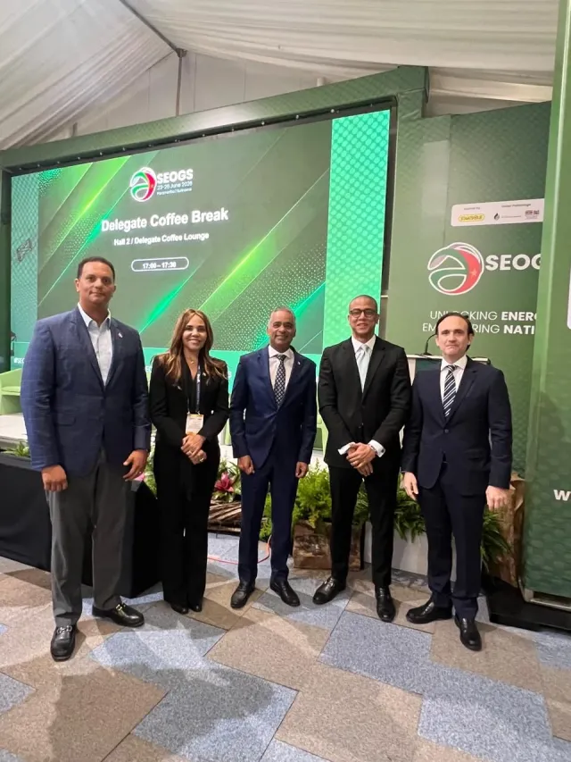Transformación energética impulsa a RD con expansión eléctrica y renovables, destaca Joel Santos