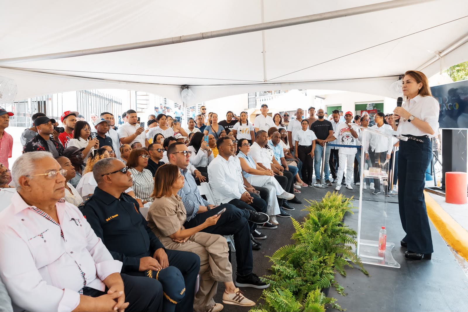 El Parque Monumental fue inaugurado en Los Girasoles tras transformar un terreno baldío en área recreativa