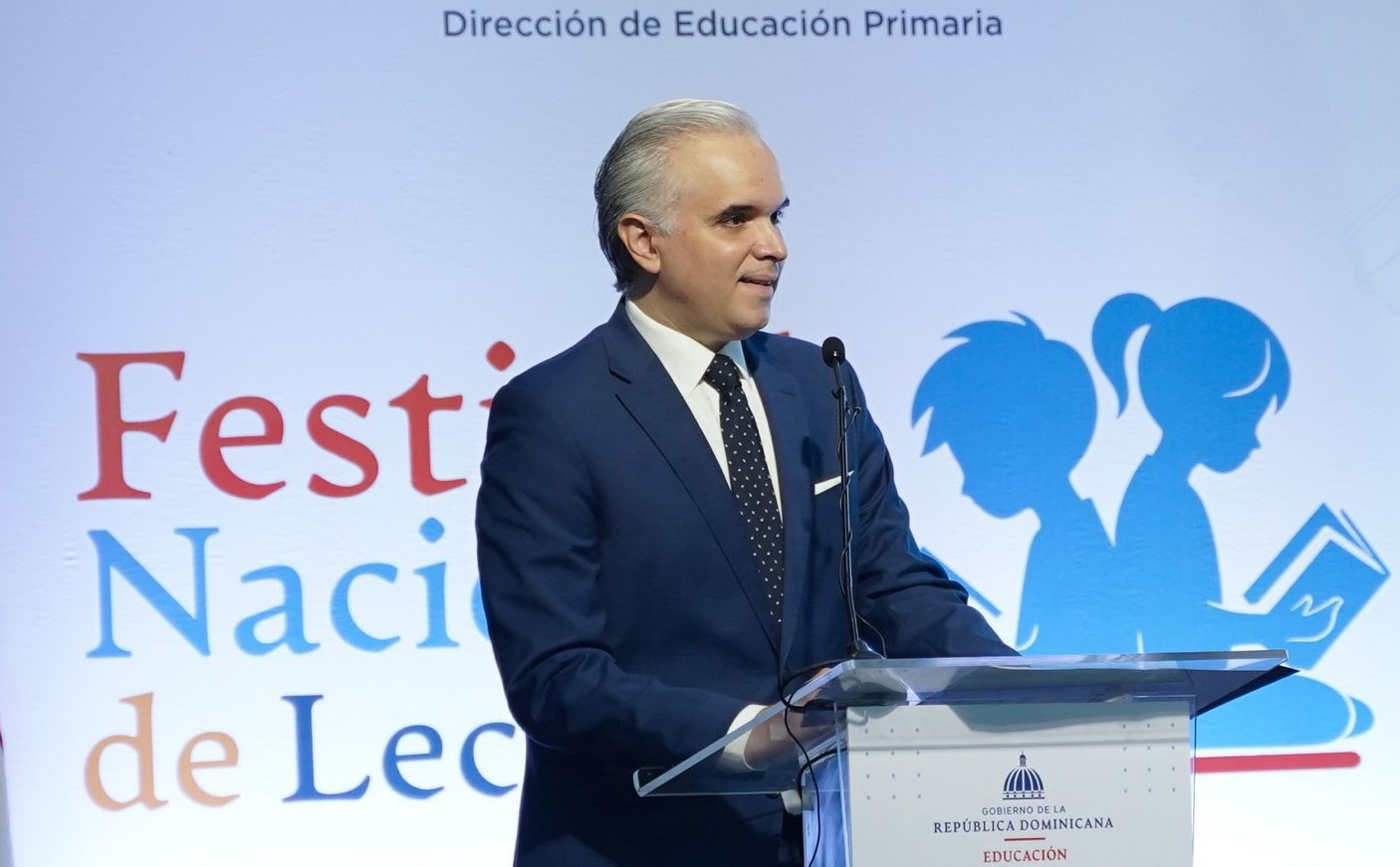Festival de lectura reúne a estudiantes de las 18 regionales para mostrar avances en alfabetización