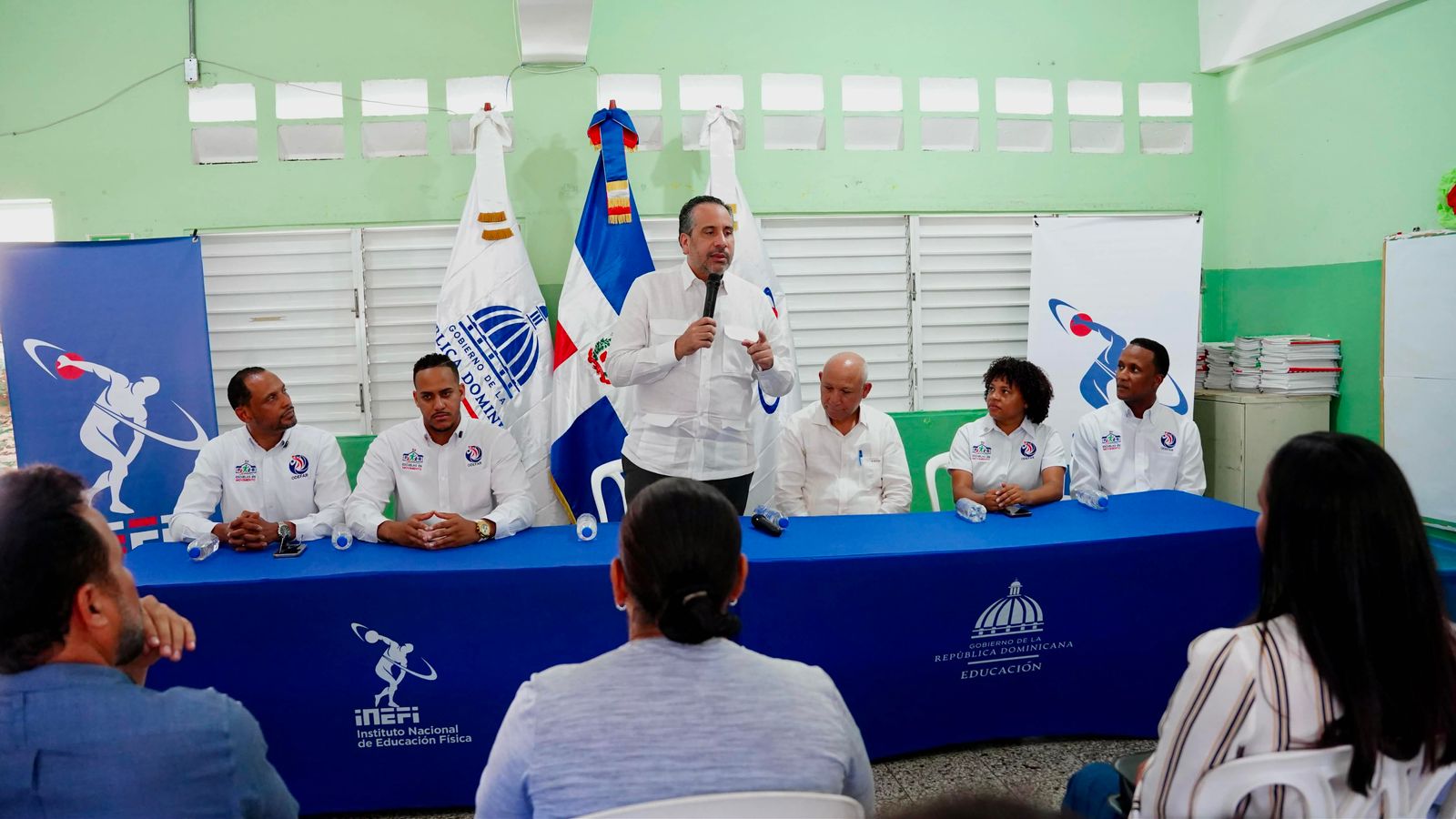 Escuelas en movimiento impulsa Inefi y Odefar con programa educativo para transformar vida estudiantil en RD