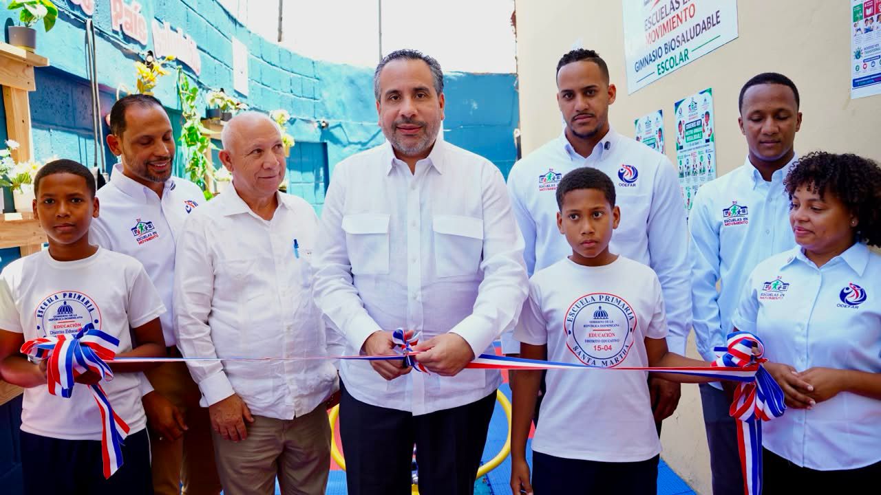 Escuelas en movimiento impulsa Inefi y Odefar con programa educativo para transformar vida estudiantil en RD