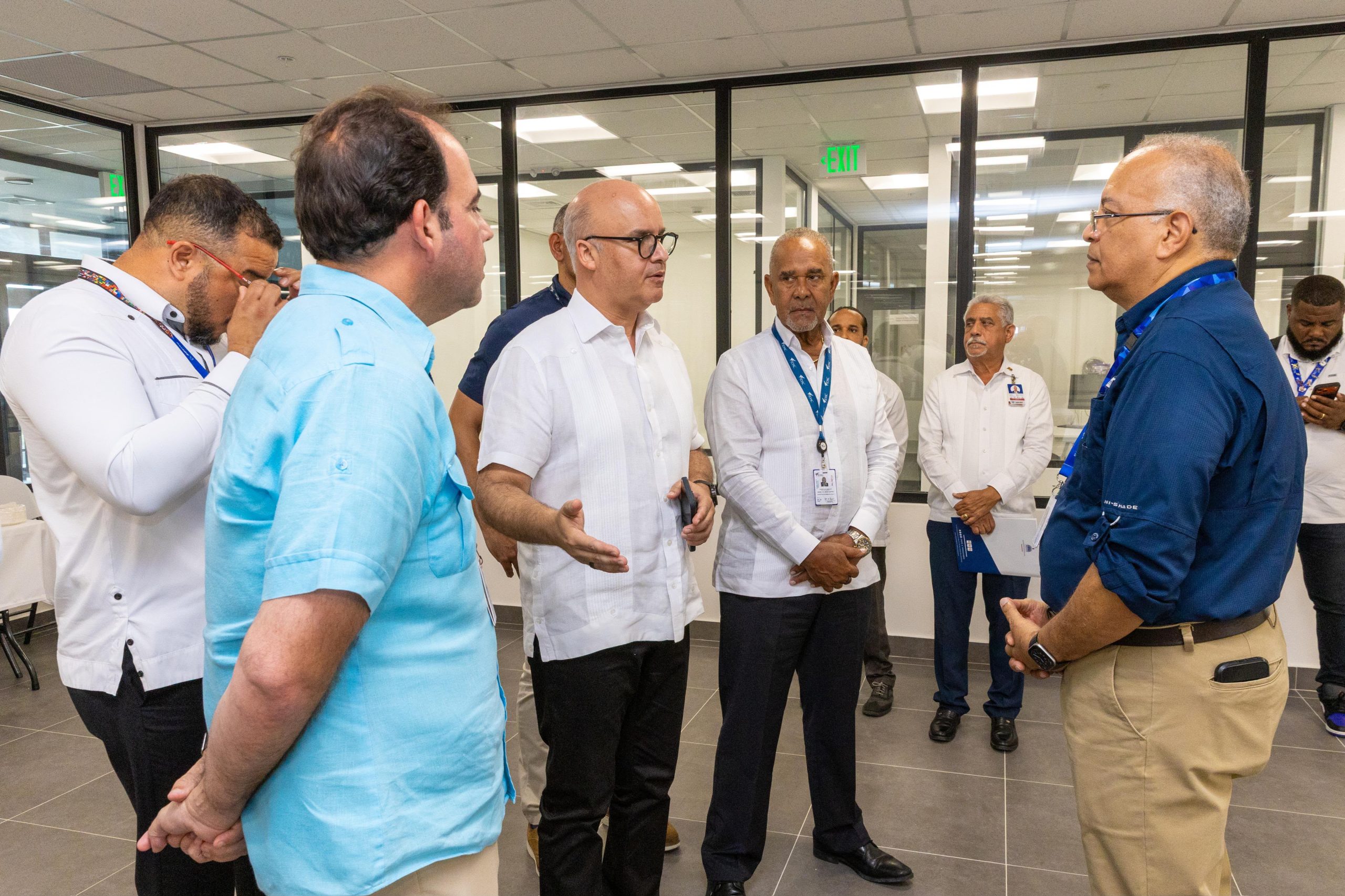 Centro aeronáutico de Punta Cana recibe certificación del IDAC para mantenimiento de aeronaves