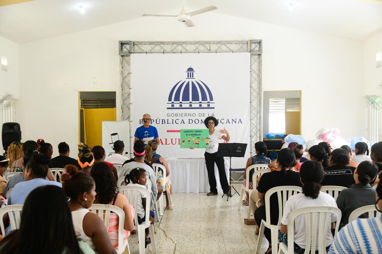 Salud gratuita lleva Ministerio de Salud a Villa Tapia con jornada médica para cientos de familias