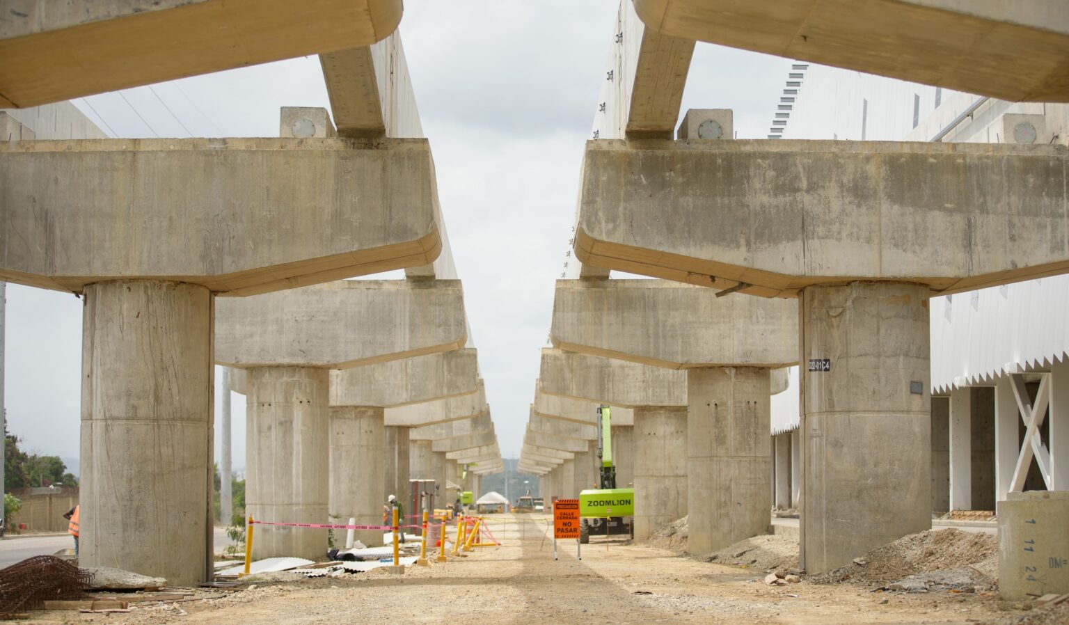 Monorriel de Santiago alcanza 92.6 % de avance y entrará en fase de pruebas dinámicas este año