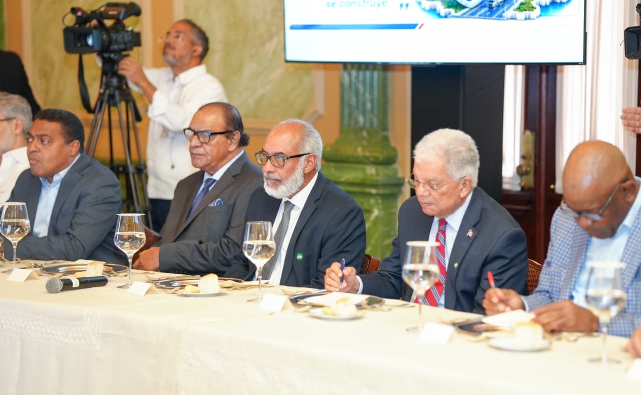 Seguridad fronteriza: Gobierno ampliará verja perimetral y construirá mercado binacional en Restauración