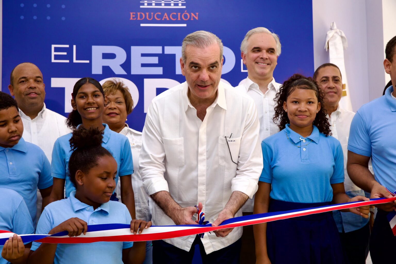 Infraestructura educativa suma 26 aulas en liceo inaugurado por Abinader en Los Alcarrizos