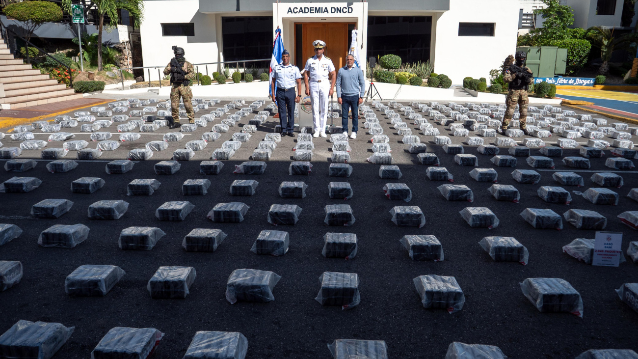 Reconocimiento de EE. UU. destaca a República Dominicana por resultados contra el narcotráfico en abril y mayo