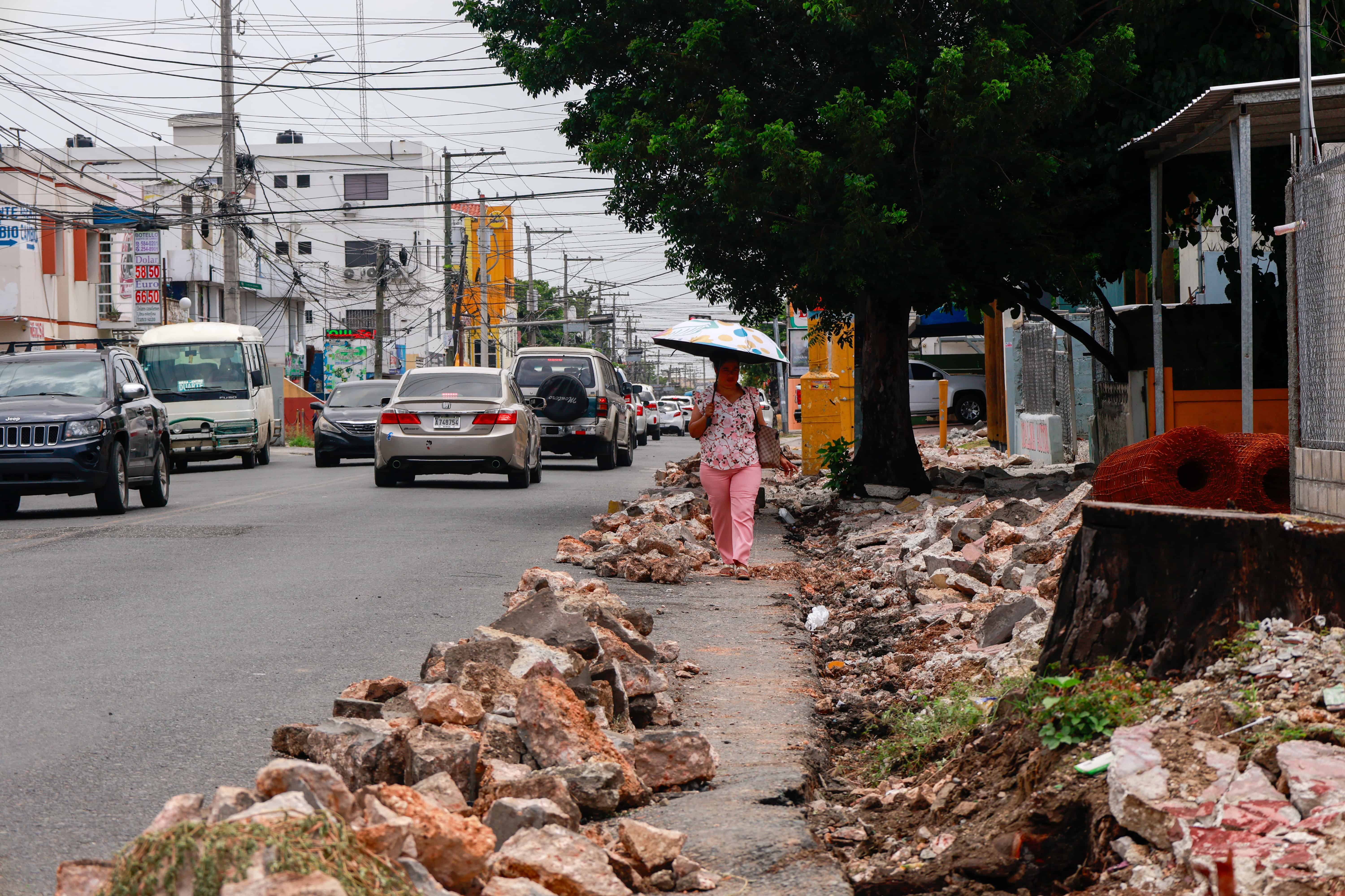 Sabana Larga avanza con urbanismo táctico e inversión RD$100 millones para priorizar peatones