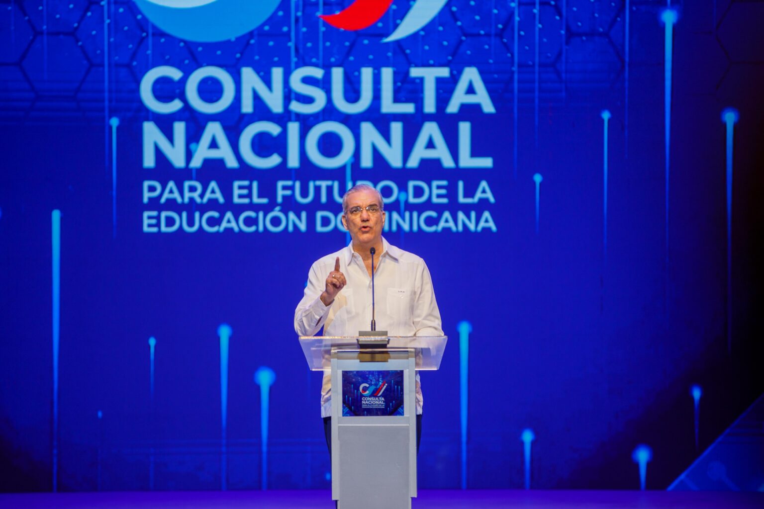 Consulta sobre el futuro de la educación reúne más de 7,000 aportes y recibe respaldo oficial