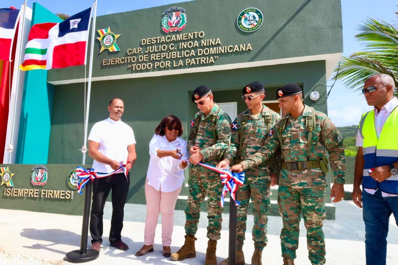 Frontera sur fortalece presencia del Ejército con inauguración de dos destacamentos en Barahona y Pedernales