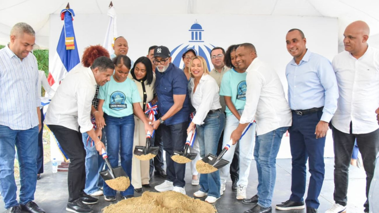 Infraestructura social fortalece a Santo Domingo Oeste con un bajo techo y una nueva estación policial