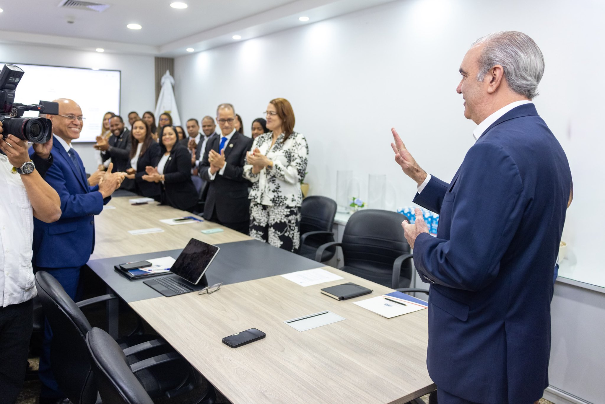 Unidad Antifraude fortalece su capacidad operativa con respaldo de Abinader para reforzar el control de los recursos públicos
