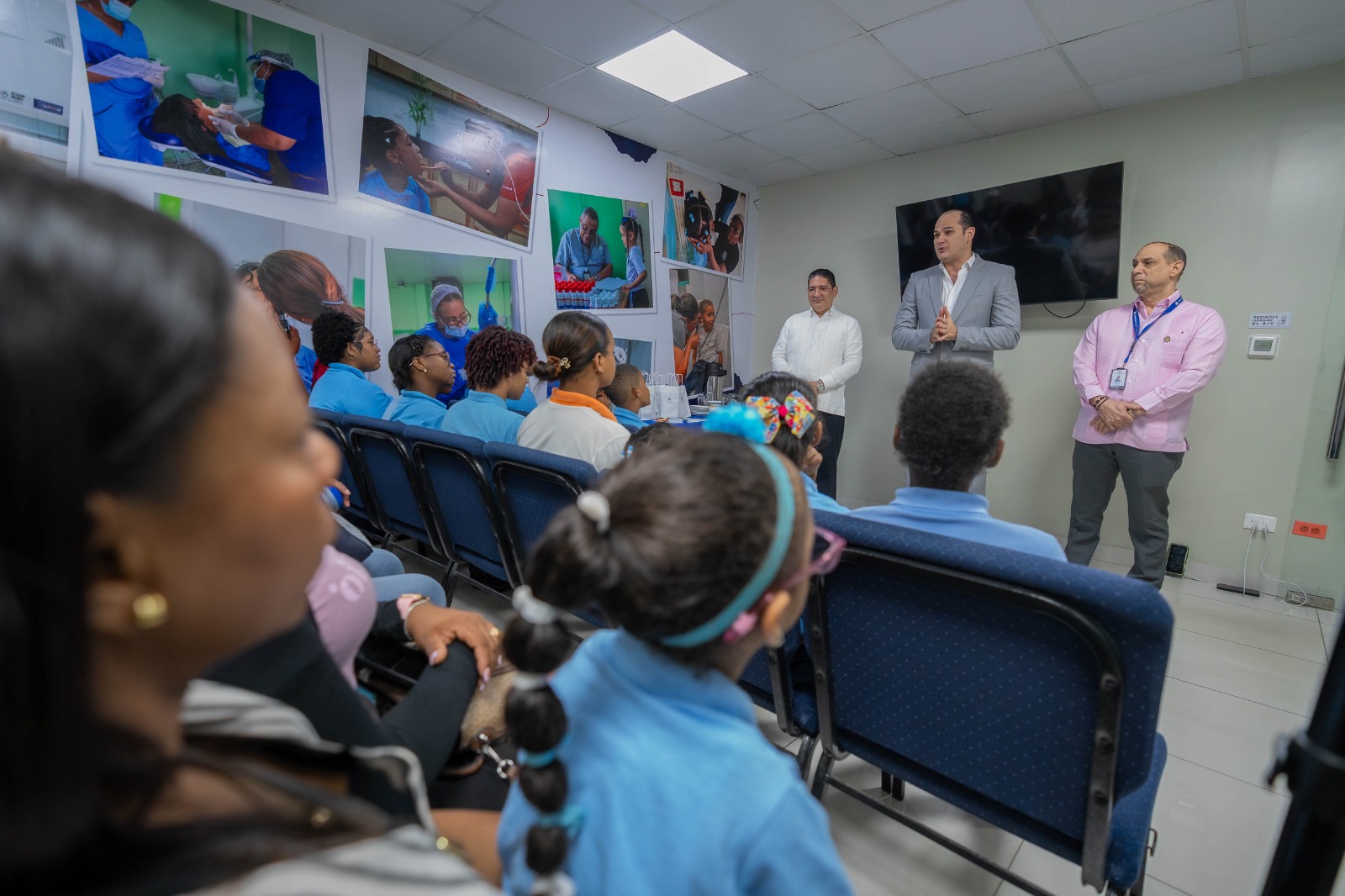 Salud visual del Inabie beneficia a 13 estudiantes con cirugías oftalmológicas gratuitas especializadas