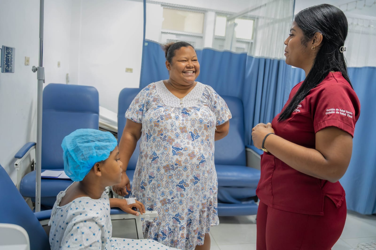 Salud visual del Inabie beneficia a 13 estudiantes con cirugías oftalmológicas gratuitas especializadas