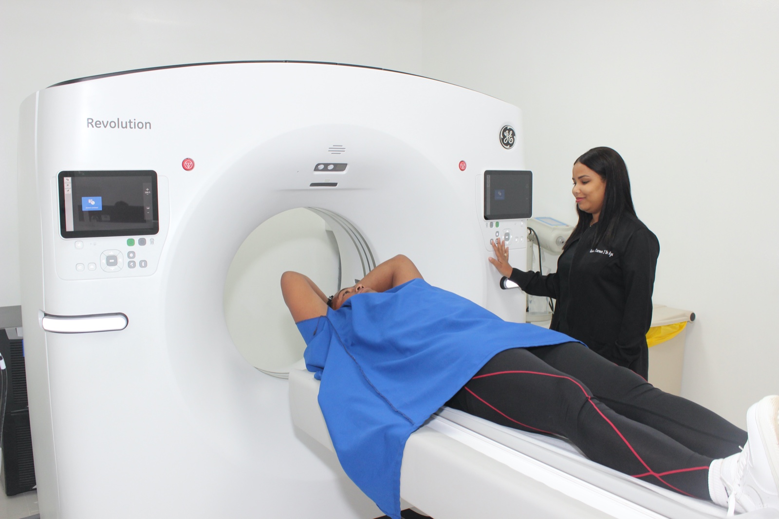 Servicios especializados alcanzan récord de 25.3 millones en la Red Pública de Salud durante el primer semestre de 2026