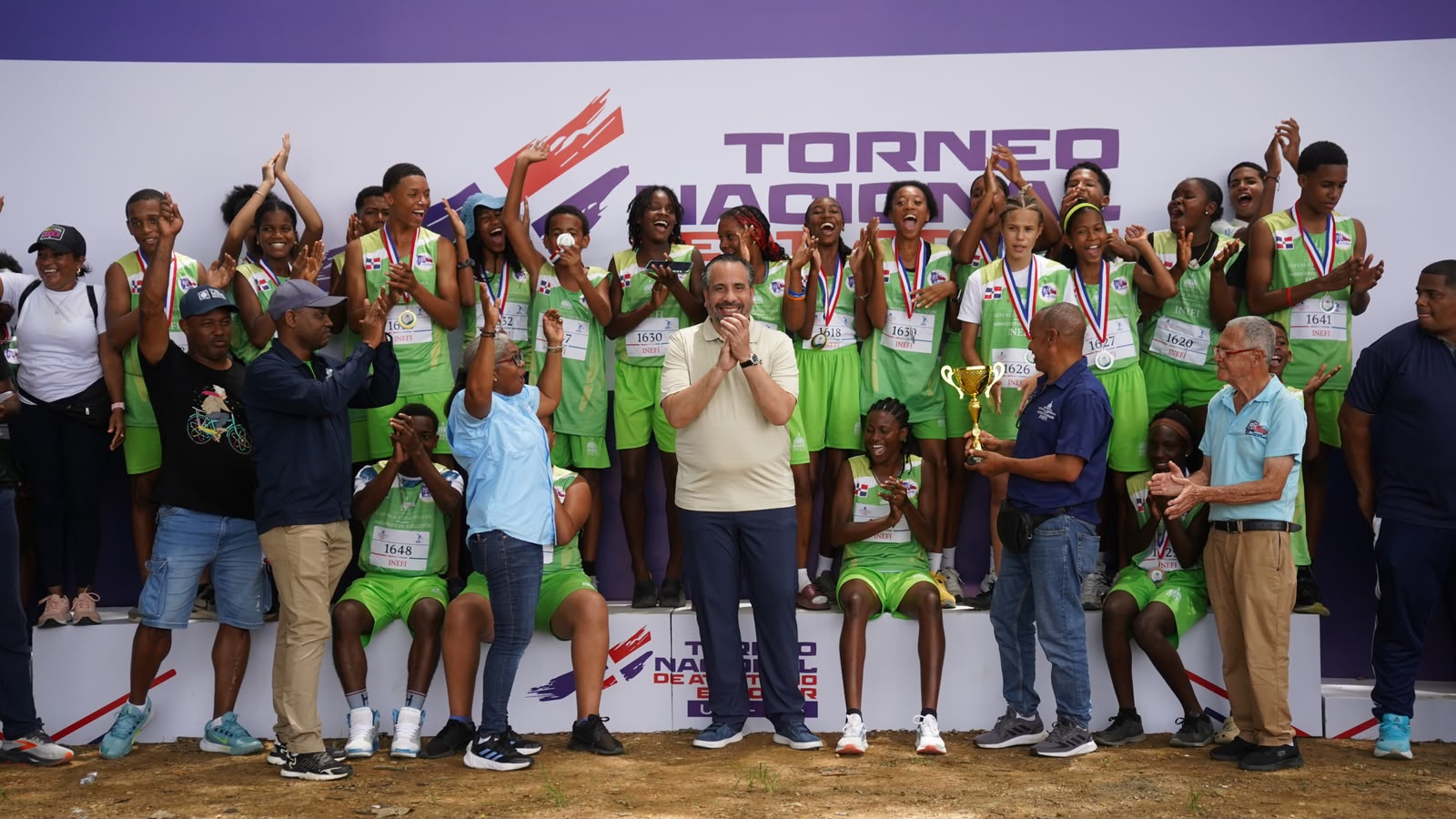 Atletismo escolar corona a Zona Metropolitana 2 campeona nacional Inefi 2026 con 25 puntos
