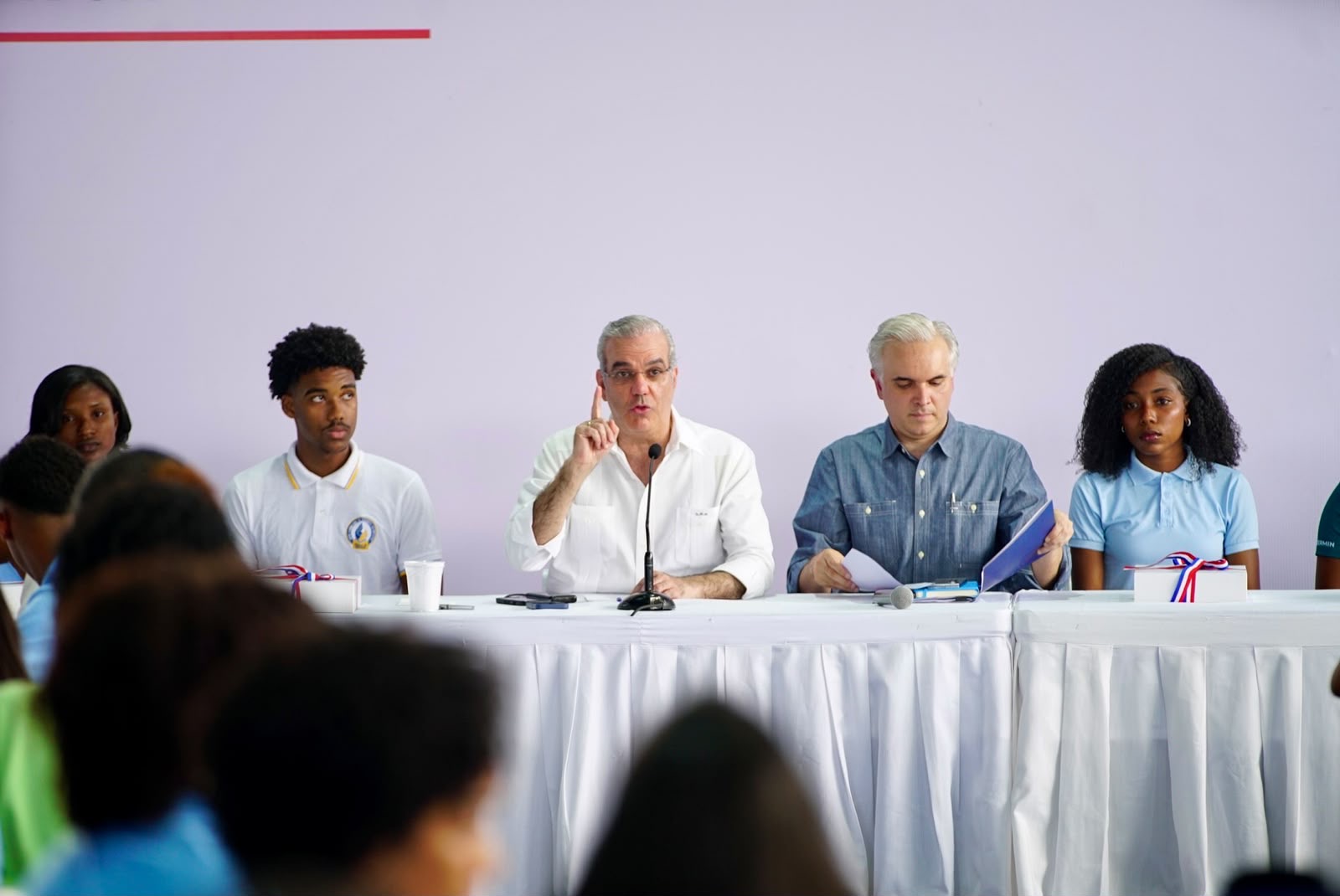 Educación en Samaná fortalece oportunidades con acciones anunciadas por Abinader para jóvenes