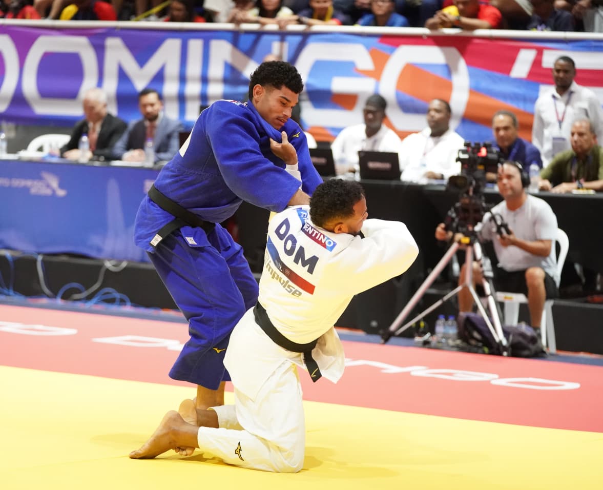Robert Florentino gana oro y amplía la cosecha dominicana en los Juegos Centroamericanos