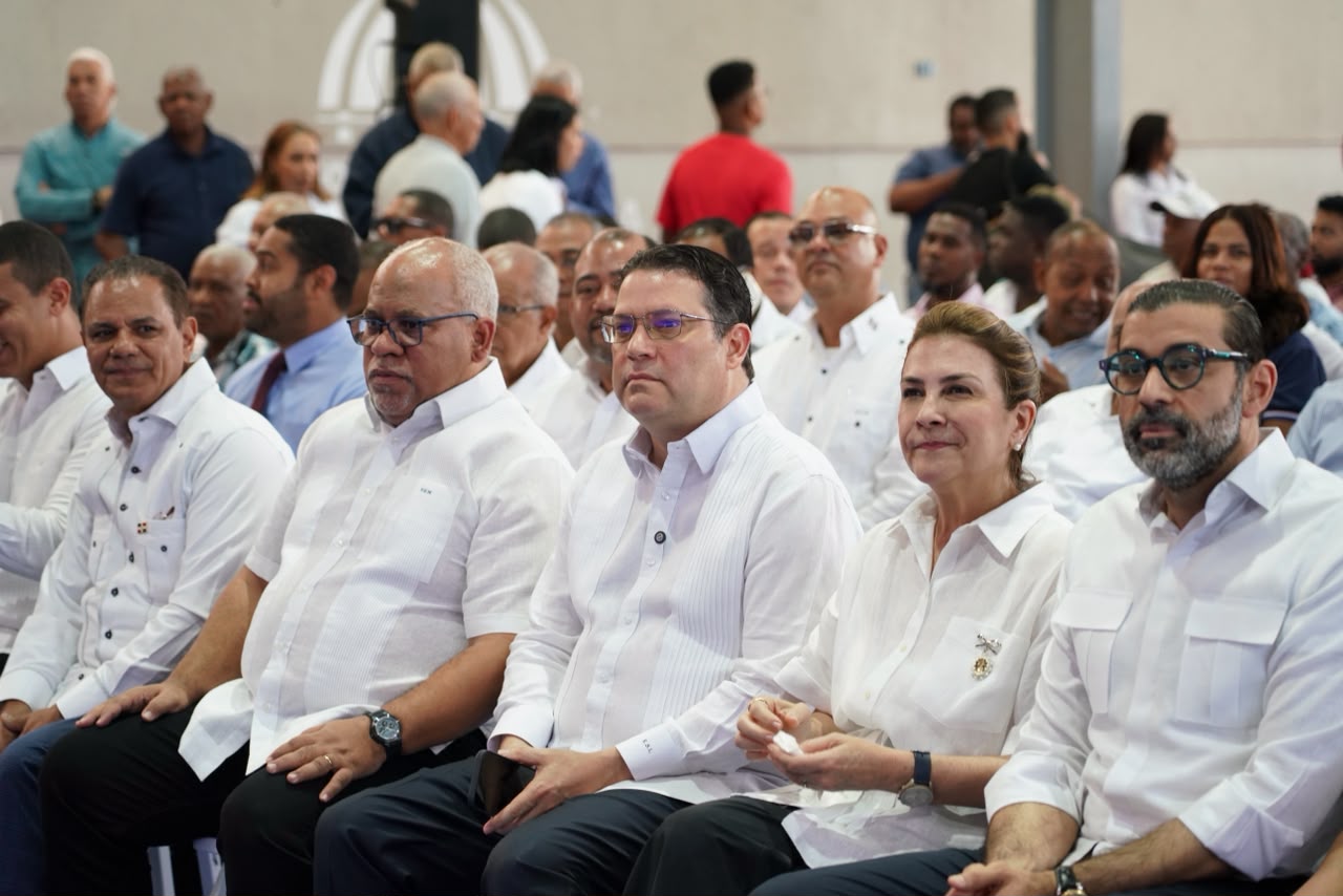 Créditos a microempresarios superan RD$927 millones con nueva entrega de RD$160 millones