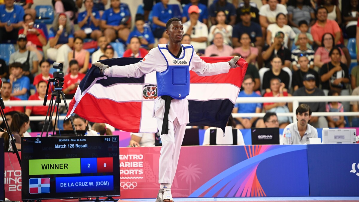 Wilfrido de la Cruz conquista oro en taekwondo y suma tercer título para RD en los Juegos Centroamericanos